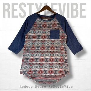 ON THE BYAS Women’s Size M Tee Top Shirt Baseball Style Aztec Southwest Pattern